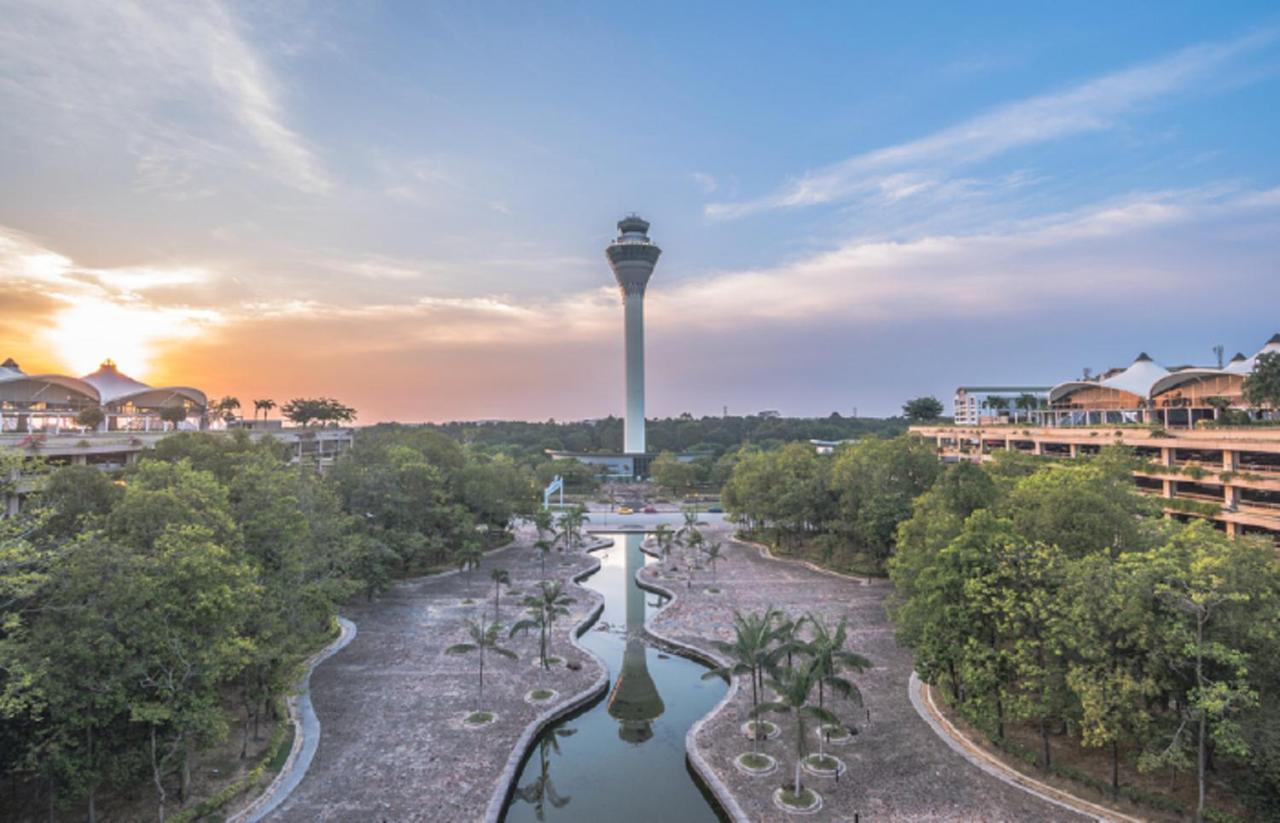 Klia Ehsan Residence Sepang Nilai Greenery 8 Pax Air-Con Exterior foto